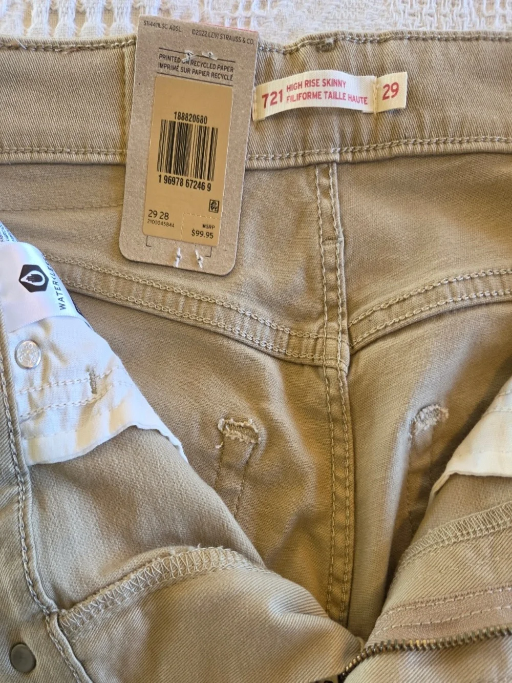 NWT Levi's beige denim/jeans/pants 29/28 women's 721 High Rise Skinny classic - Picture 9 of 9